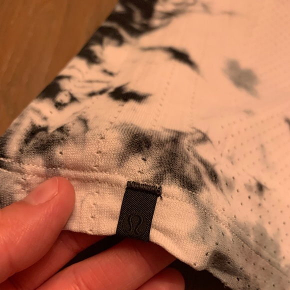 Tie dye short sleeve size small - Picture 3 of 4